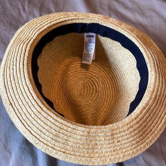 Straw Hat - Picture 3 of 3